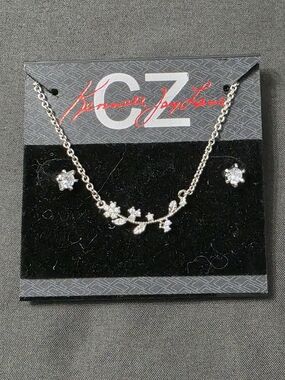 Kenneth Jay Lane Silver-Tone Floral Vine Necklace with CZ Stud Earrings -511